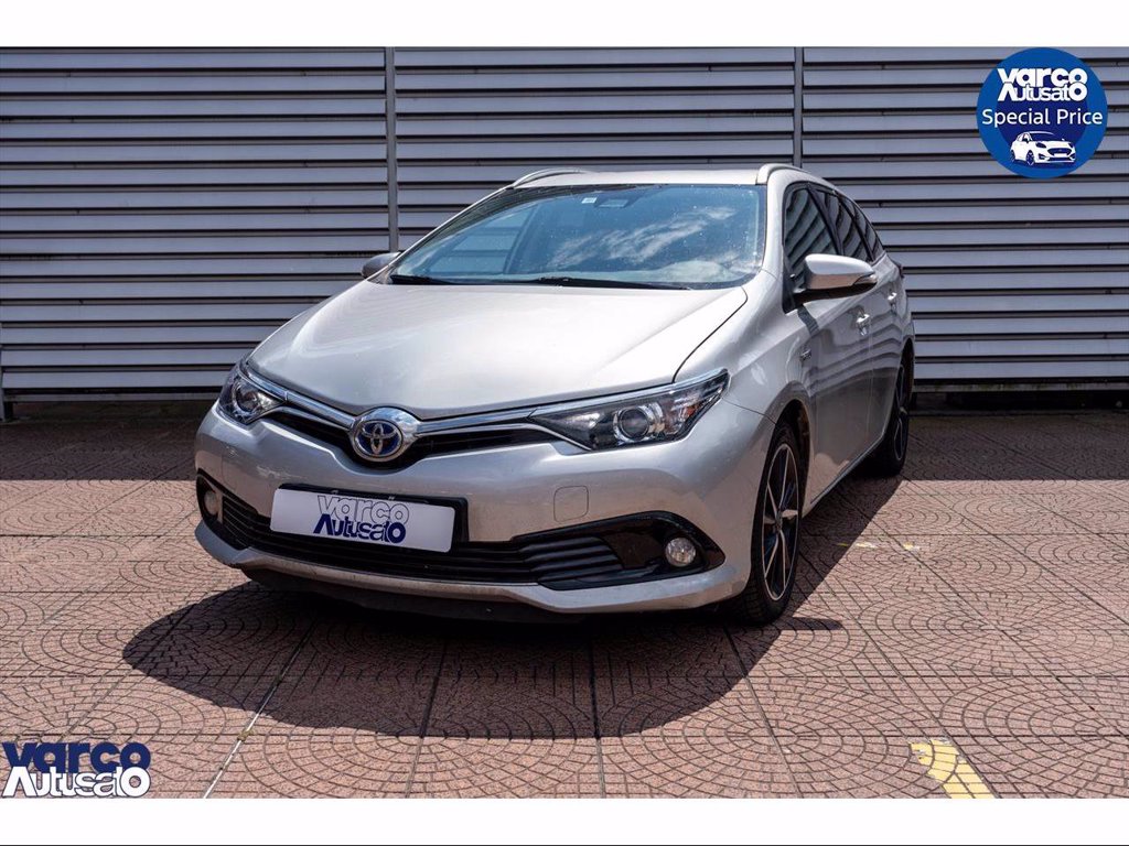 TOYOTA Auris touring sports 1.8h style cvt
