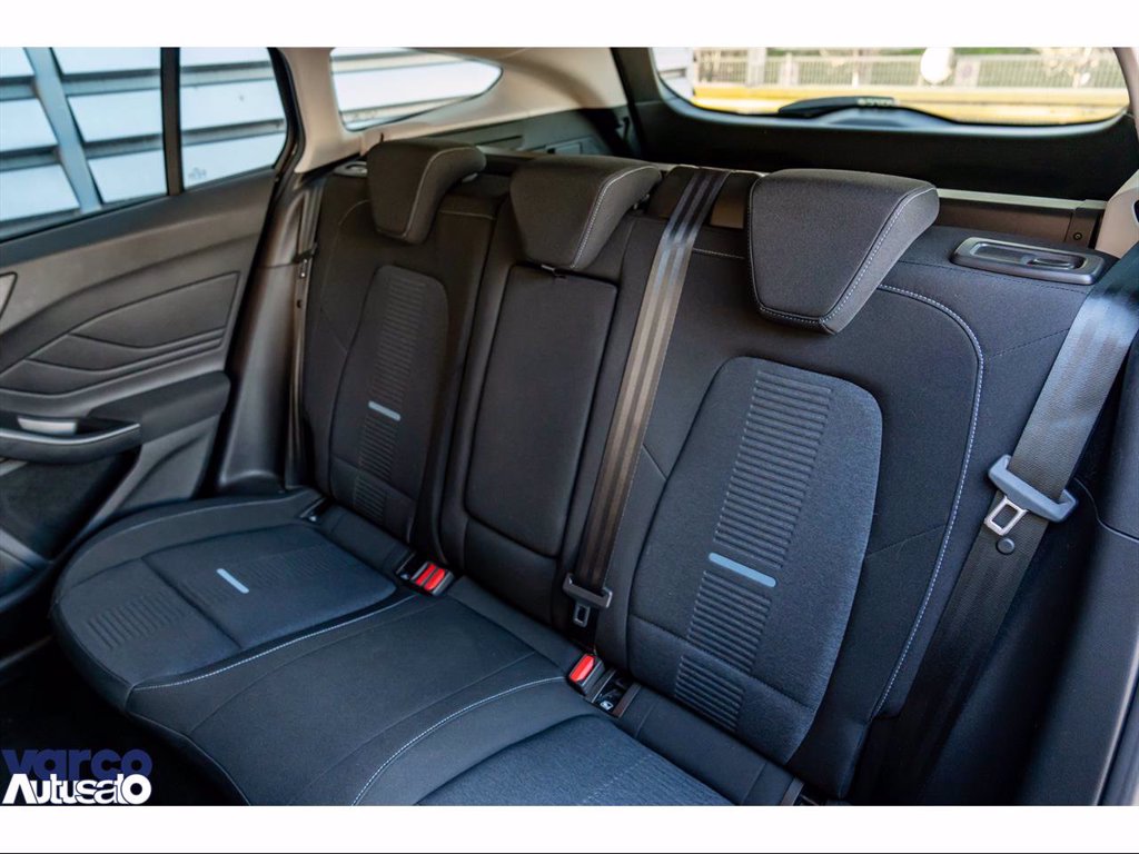 FORD Focus active sw 1.0t ecoboost h x 125cv