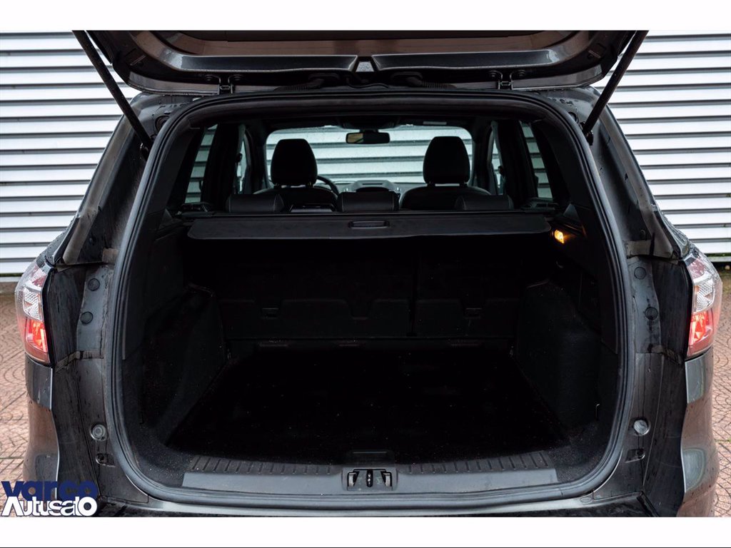 FORD Kuga 2.0 tdci st-line s&s awd 150cv