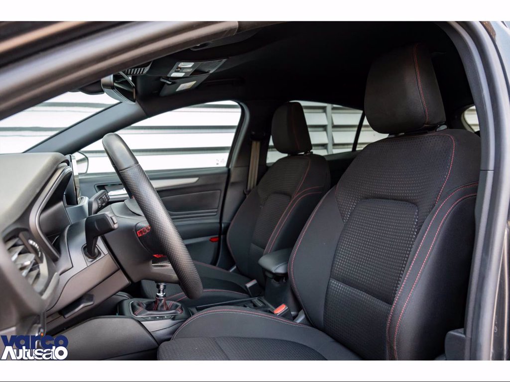 FORD Focus 1.0t ecoboost h st-line 125cv