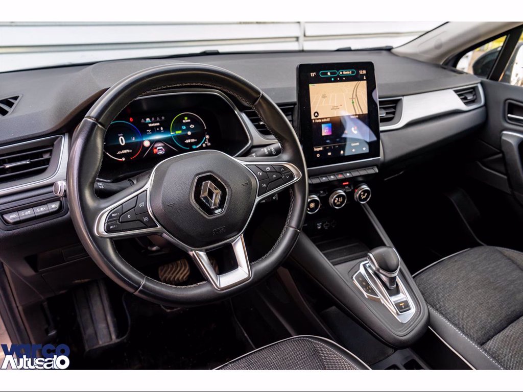 RENAULT Captur 1.6 e-tech phev intens 160cv auto