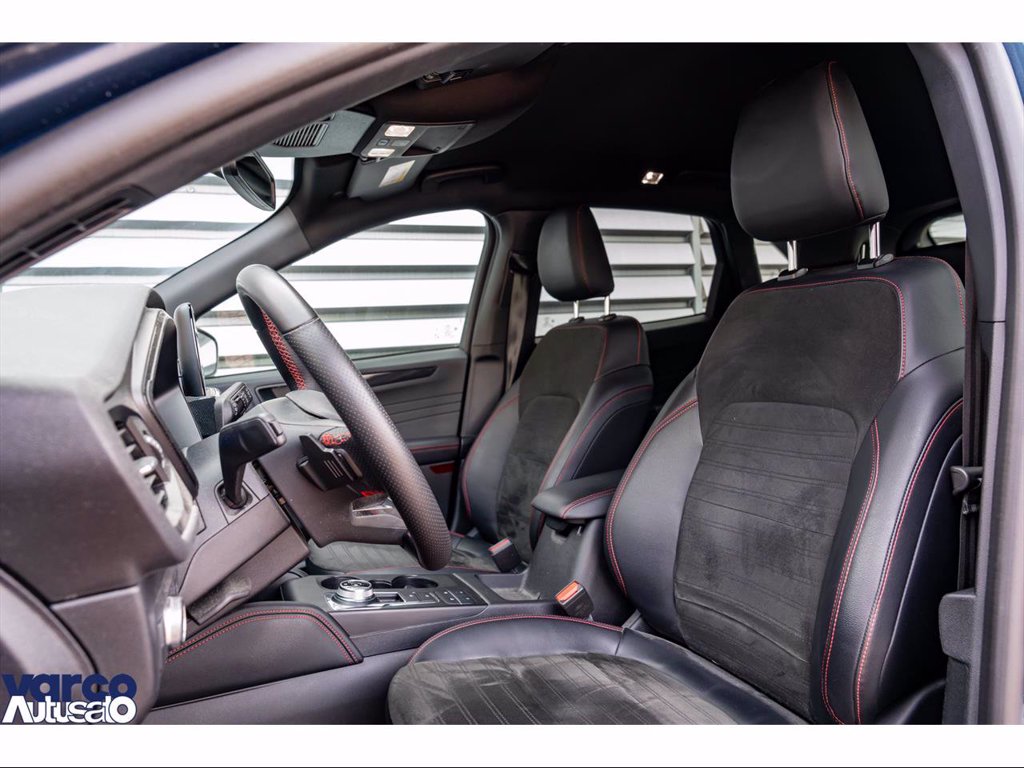 FORD Kuga 2.0 ecoblue st-line x design 2wd 120cv auto