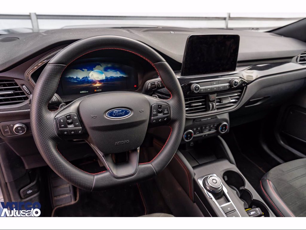 FORD Kuga 2.0 ecoblue st-line x design 2wd 120cv auto