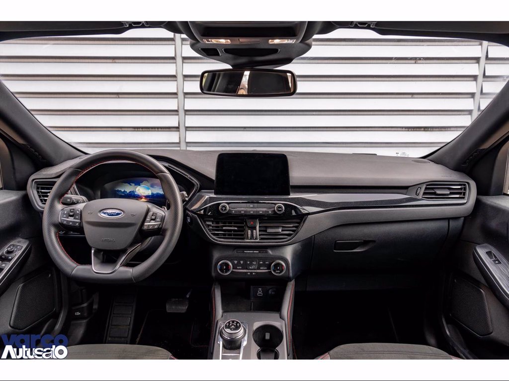 FORD Kuga 2.0 ecoblue st-line x design 2wd 120cv auto