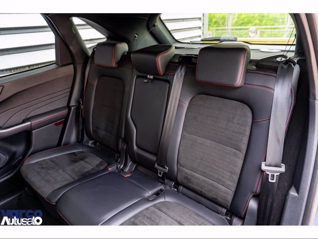 FORD Kuga 2.0 ecoblue st-line x design 2wd 120cv auto