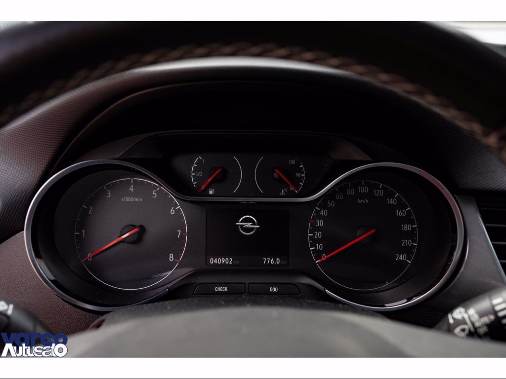 OPEL Crossland 1.5 ecotec elegance 110cv