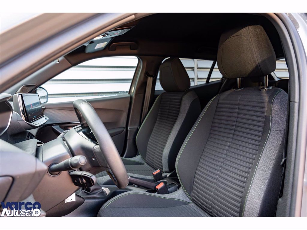 PEUGEOT 2008 1.2 puretech style s&s 100cv