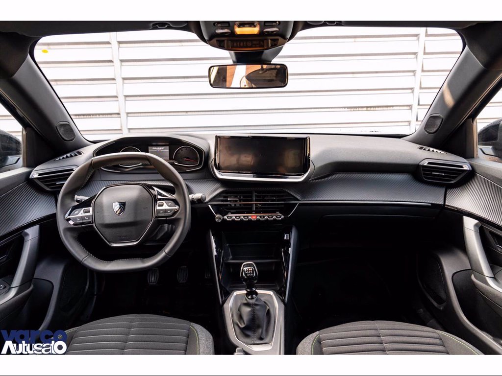 PEUGEOT 2008 1.2 puretech style s&s 100cv