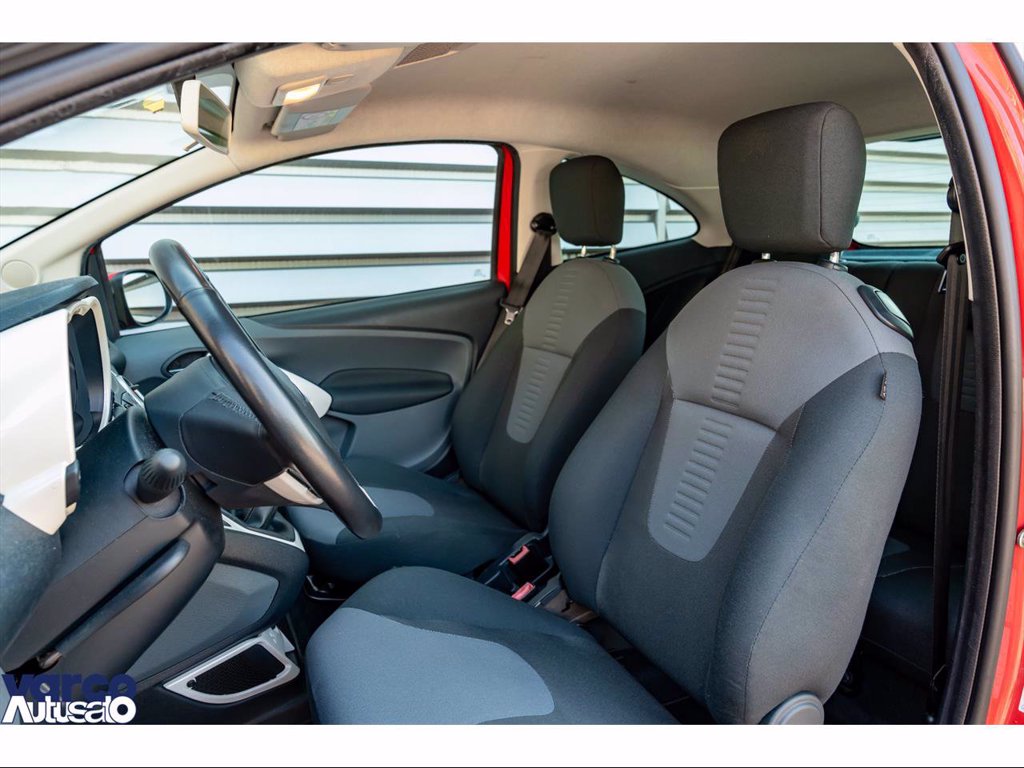 FORD Ka 1.2 titanium 69cv e6