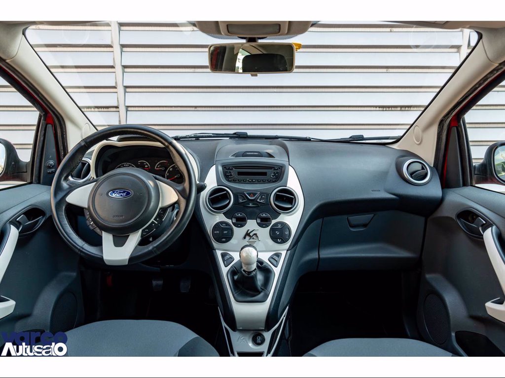 FORD Ka 1.2 titanium 69cv e6