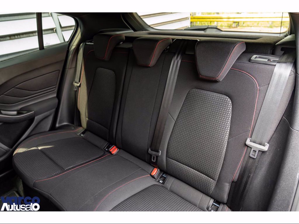 FORD Focus 1.0t ecoboost h st-line 125cv